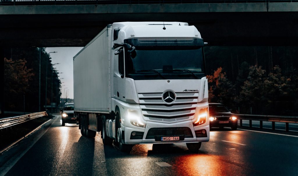 Mercedes Benz truck fuel consumption