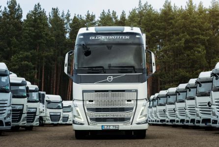 Volvo_Trucks_Price_Comparison